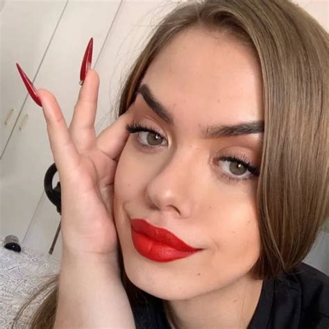 midget valentina|Valentina Midget: Wiki, Bio, Age, Height, Boyfriend, Net Worth